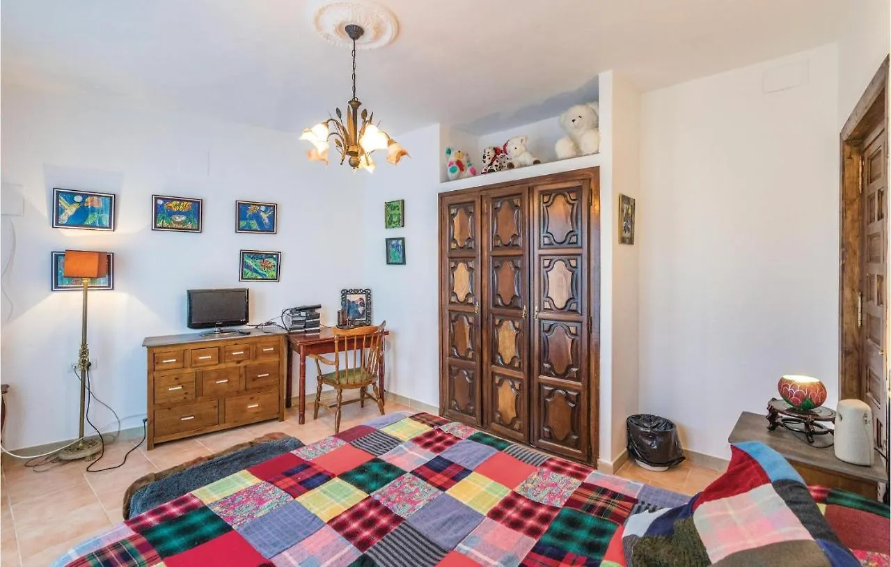 2 Bedroom Nice Home In Puig Ventos Mont Barbat Holiday home