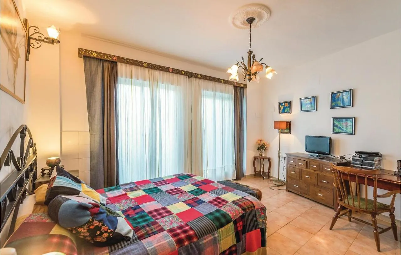 Holiday home 2 Bedroom Nice Home In Puig Ventos Mont Barbat