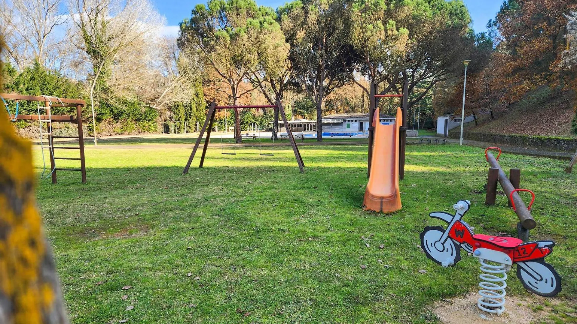 2 Bedroom Nice Home In Puig Ventos Mont Barbat Holiday home